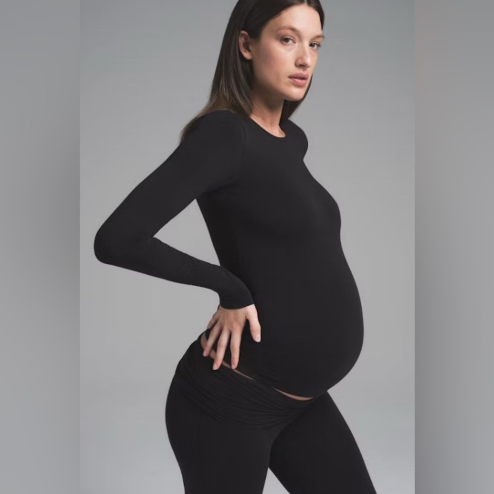 SKIMS Maternity Cotton Jersey Long Sleeve T-Shirt S